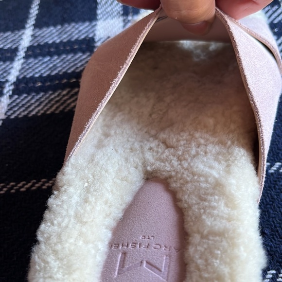 Marc Fisher Pink Suede and Shearling Crisscross Sandals Size 10M, NWT - Picture 6 of 10